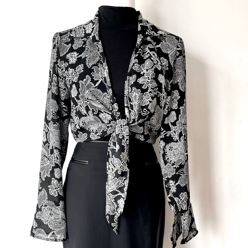 Versatile blouse - Picture 2 of 7